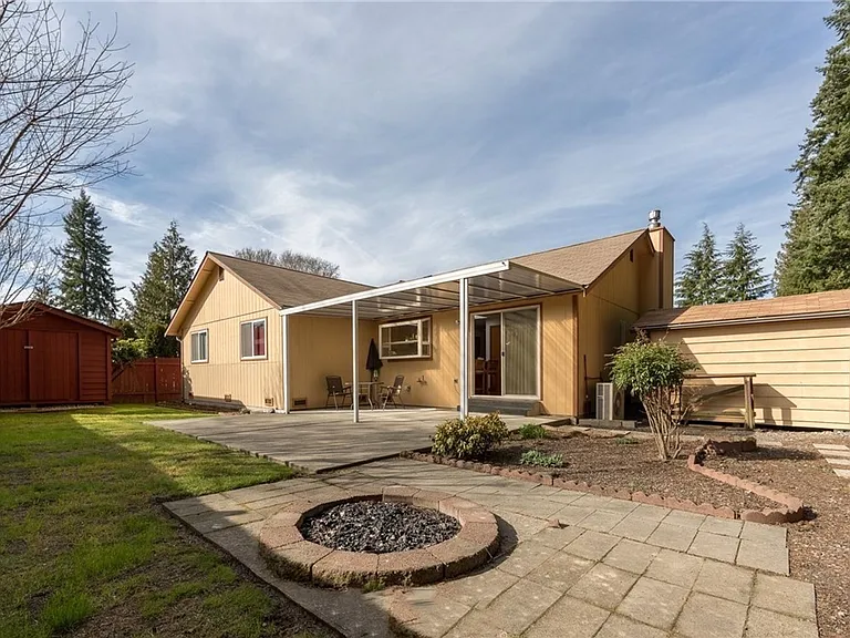1018 109th St SE — Photo 14