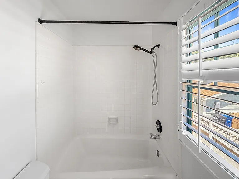 4297 Carpinteria Ave #5 — Photo 16