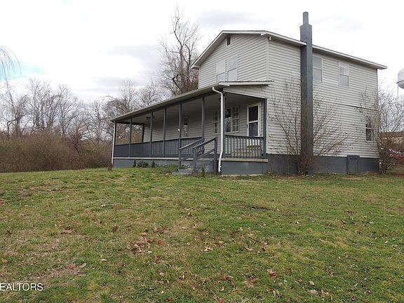 4th image of 518 Flatt Spur Rd