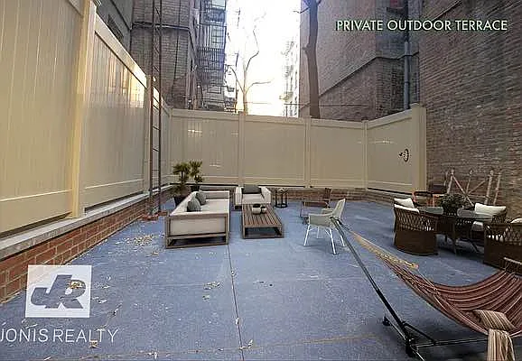 Rented by Jonis Realty | media 11