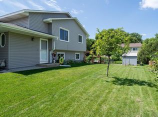 8951 Magnolia Ln N, Maple Grove, MN 55369