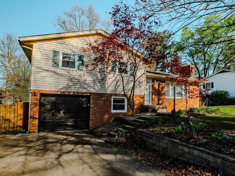 1st image of 514 N Staats Dr