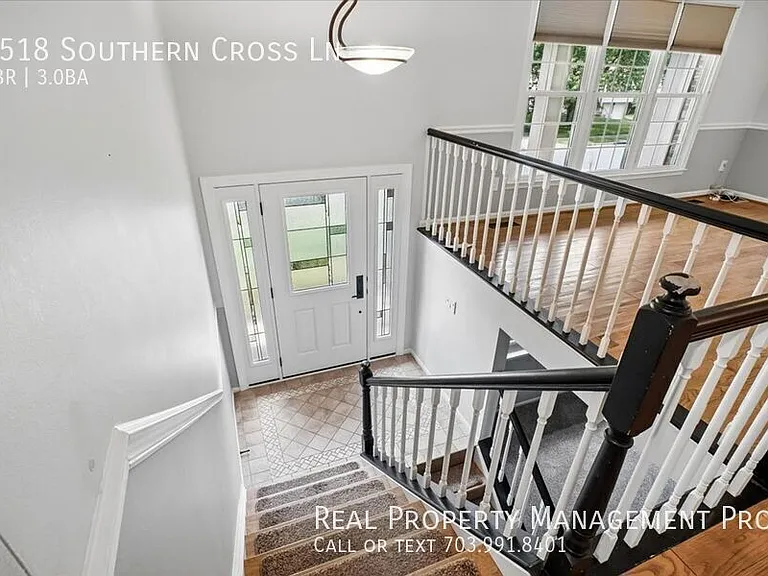 9518 Southern Cross Ln — Photo 5