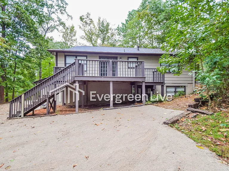 237 Russet Woods Dr — Photo 15