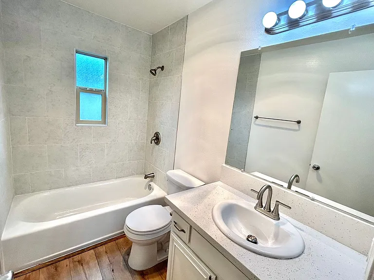 Monte Vista Townhomes — Photo 42