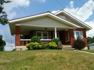 104 Locust St, Galax, VA 24333