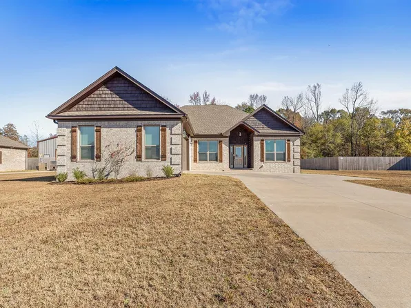285 Mayberry Dr, Cabot, AR 72023