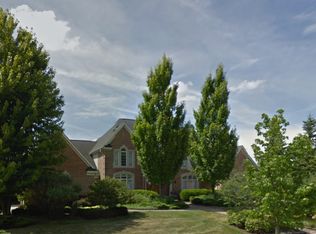 49382 Woodway Dr, Plymouth, MI 48170