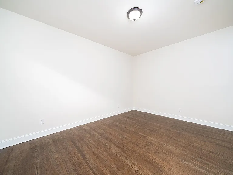119 Terrace Ave #2 — Photo 5