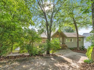 899 Altamont Rd, Greenville, SC 29609