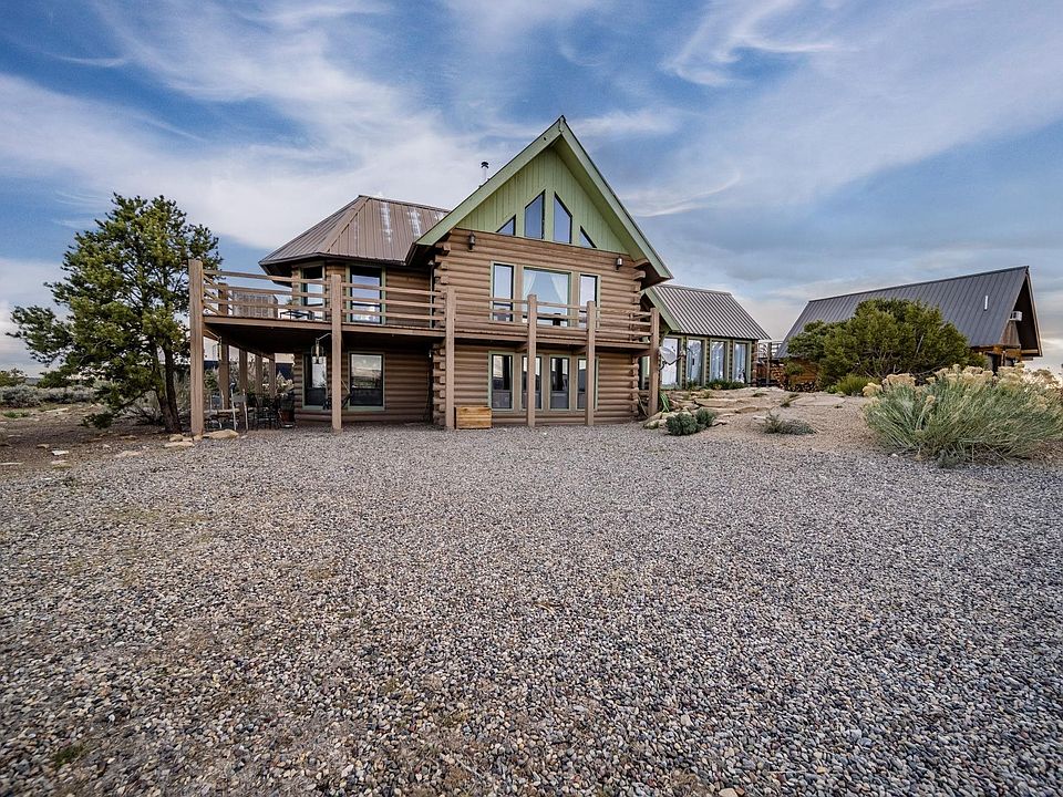 1st image of 15801 Pinyon Park Ln