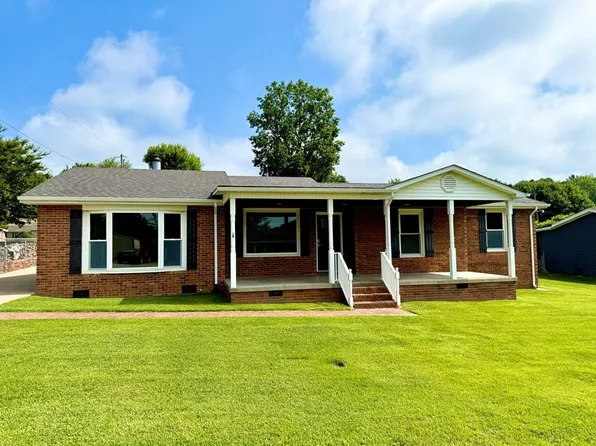 2015 Carter Dr, Madisonville, KY 42431