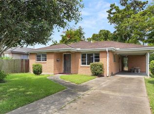 1220 West Dr, Westwego, LA 70094