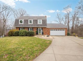 1012 Reynard Dr, Crescent, PA 15046