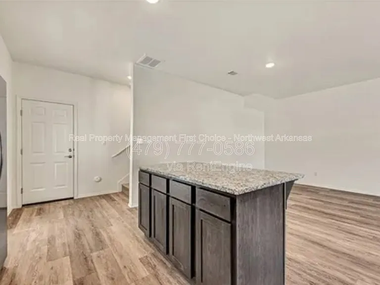 733 S Benchmark Ln #1 — Photo 11