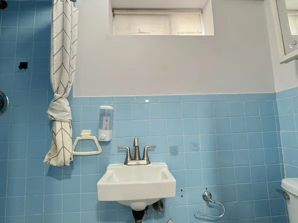 168-12 19th Avenue image 24 of 26