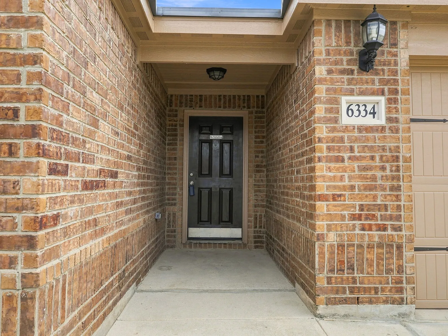 3 bed, 1649 sqft, $1,650 — Photo 3