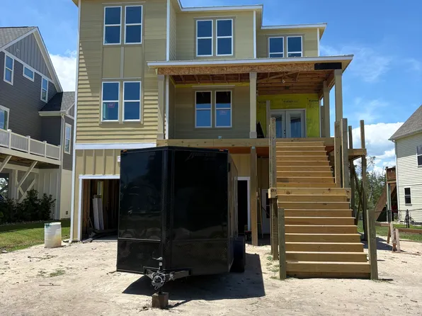 223 Grandview Drive, Sneads Ferry, NC 28460