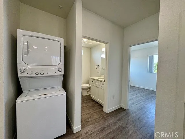 1210 1/2 Fedora St — Photo 10