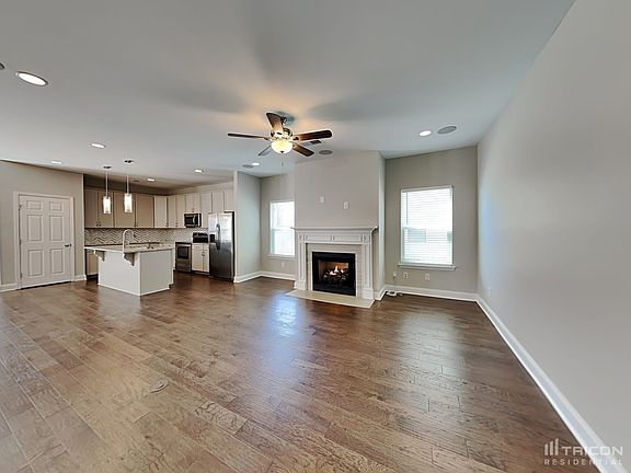 3rd image of 1111 Westgate Dr