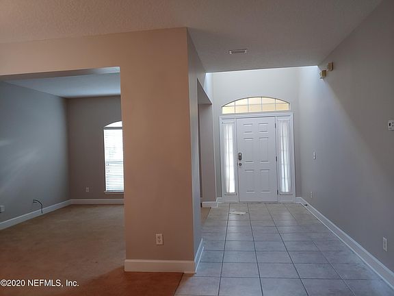 5th image of 720 Spruce Pine Ln