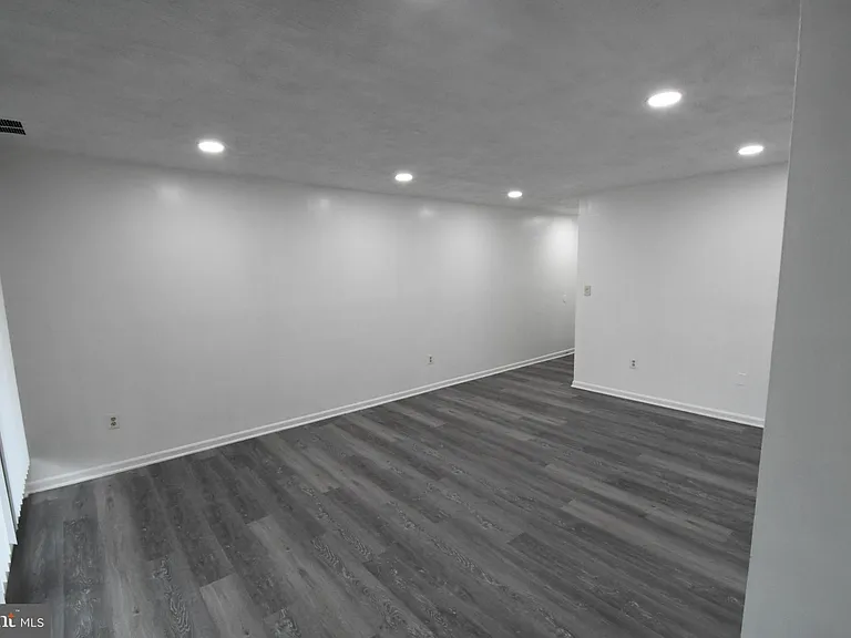 8459 Greenbelt Rd #201 — Photo 3