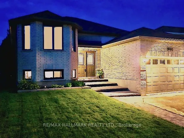 1044 Riddell Ave, Cobourg, ON K9A 5M8