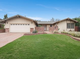 23761 Community St, Canoga Park, CA 91304