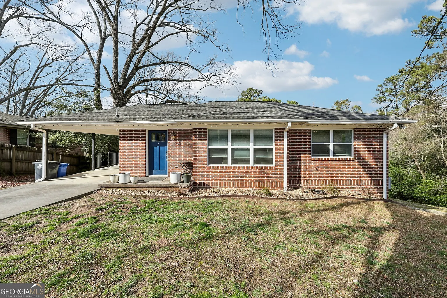 456 Christopher Dr photo 1