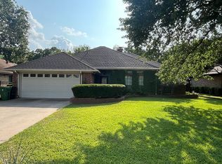 1329 Bayou Rd, Grapevine, TX 76051