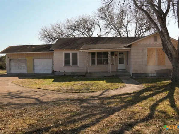 4928 State Highway 119, Goliad, TX 77963