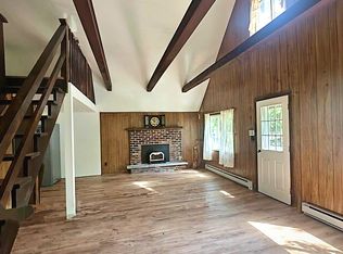 434 Wild Acres Dr, Dingmans Ferry, PA 18328