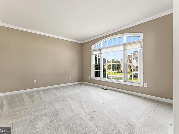 3rd image of 14606 Cedar Knoll Dr