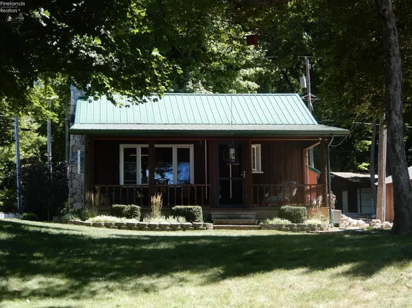 1039 West Shore Blvd, Put In Bay, OH 43456