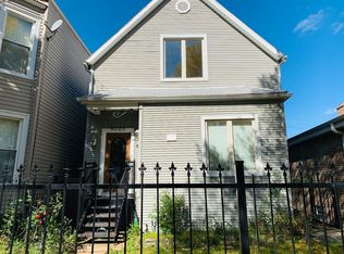 4020 W Kamerling Ave, Chicago, IL 60651