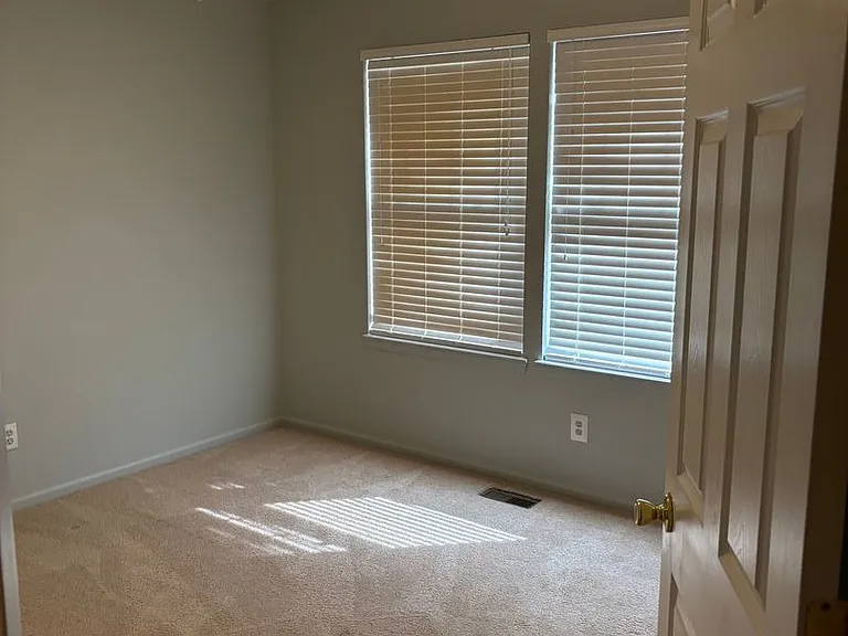 20535 E Girard Pl — Photo 8