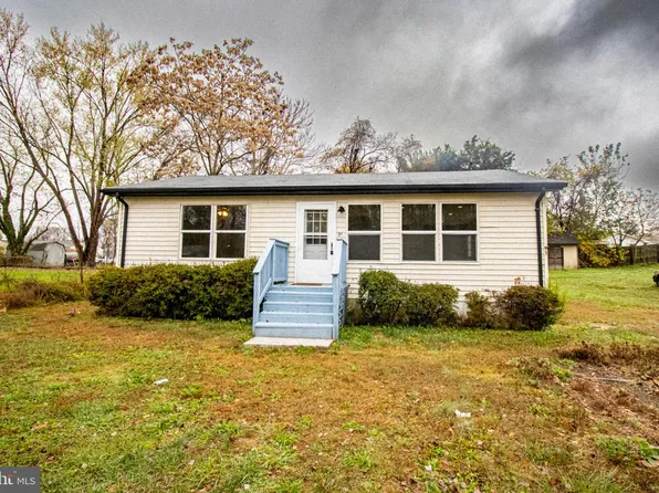 91 Dale Dr, Colonial Beach, VA 22443