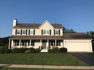 125 High Meadow Ln, South Kingstown, RI 02879