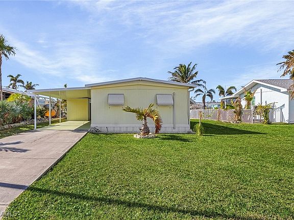 2nd image of 2717 N Ibis Ct