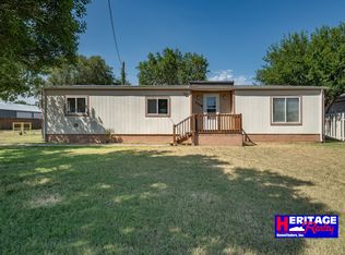 506 W Taylor Jones Rd, Holcomb, KS 67851
