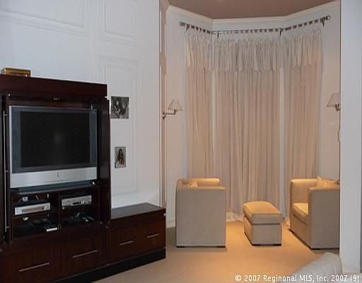 2nd image of 16217 Andalucia Ln