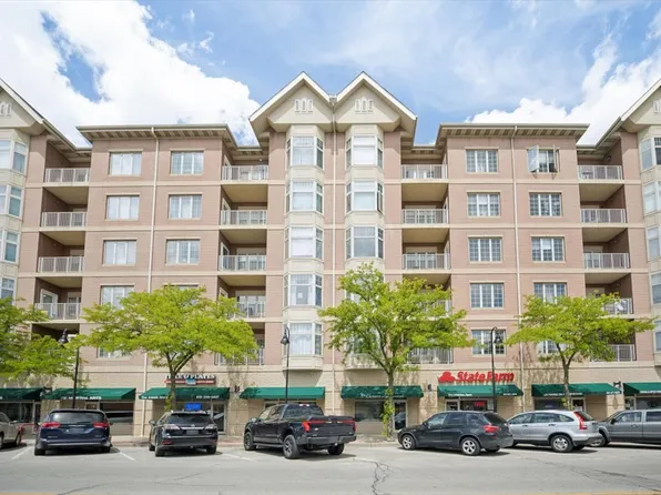 9670 Franklin Ave Unit 210, Franklin Park, IL 60131