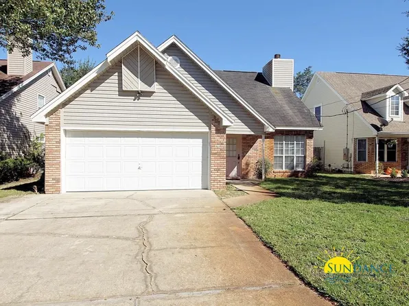 10 2nd St, Shalimar, FL 32579