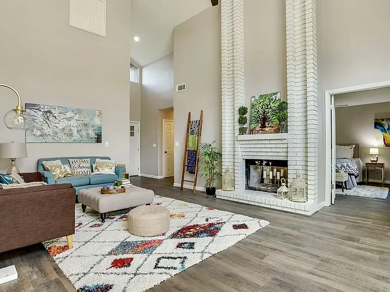 1828 Oak Leaf Dr — Photo 6