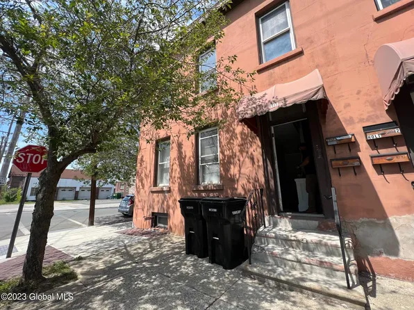 101 MADISON Street, Troy, NY 12180