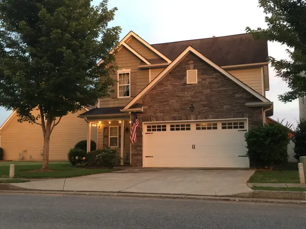 13 Cottage Trl, Cartersville, GA 30121