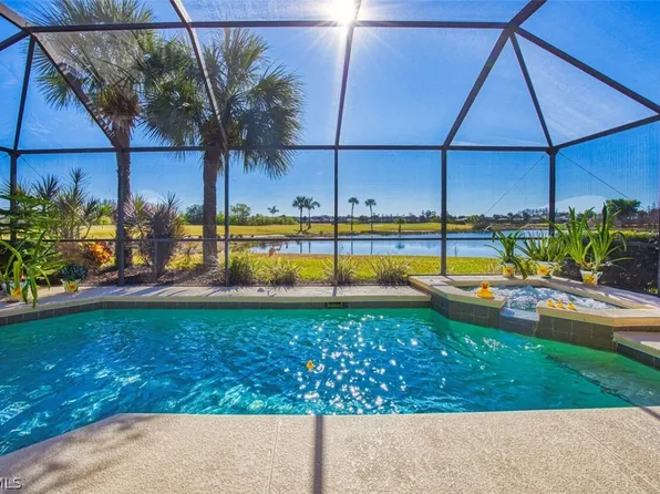 10089 Oakhurst Way, Fort Myers, FL 33913