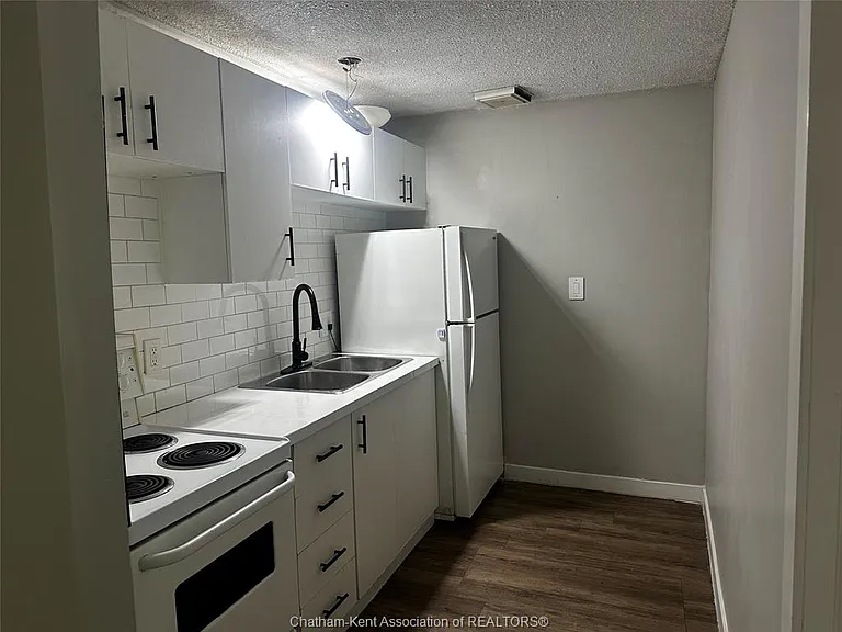 89 Sheldon Ave #20 — Photo 5