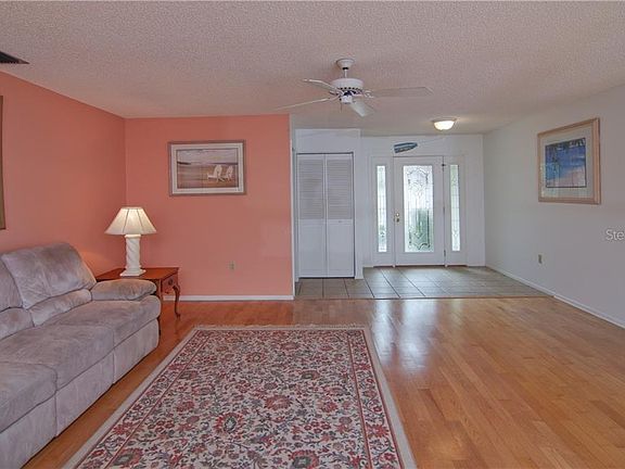 4th image of 201 Laurel Hollow Dr