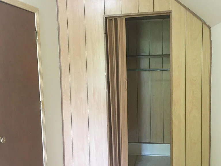 6535 Lederer Ave #UP — Photo 2